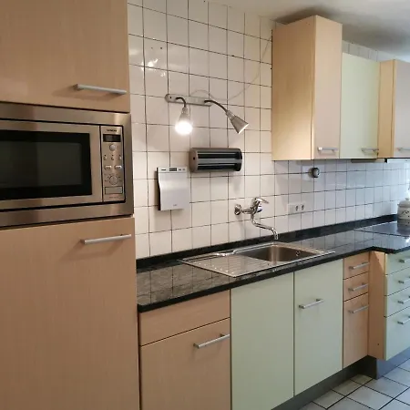 Holiday home Gruppenferienhaus Zum Rabenhorst Fur Bis Zu 16 Personen Am Waldrand Gelegen