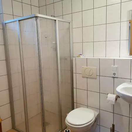 Holiday home Gruppenferienhaus Zum Rabenhorst Fur Bis Zu 16 Personen Am Waldrand Gelegen *