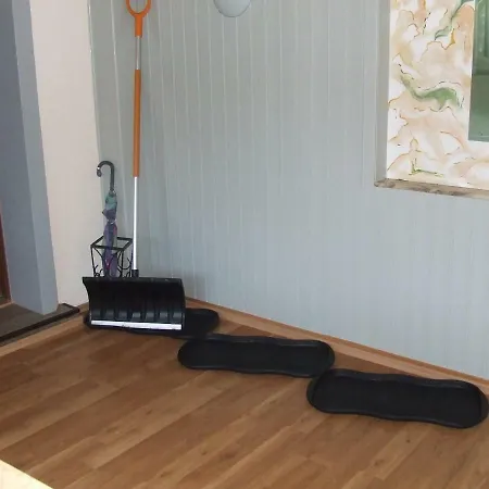 Gruppenferienhaus Zum Rabenhorst Fur Bis Zu 16 Personen Am Waldrand Gelegen Holiday home *