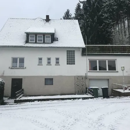 Holiday home Gruppenferienhaus Zum Rabenhorst Fur Bis Zu 16 Personen Am Waldrand Gelegen *